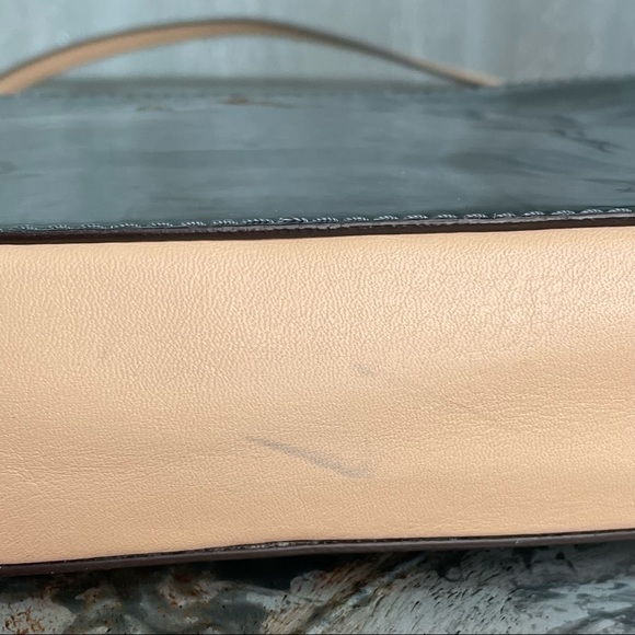 COACH POPPY MIRROR METALLIC FLIGHT BAG Style: F25056 - Picture 14 of 16